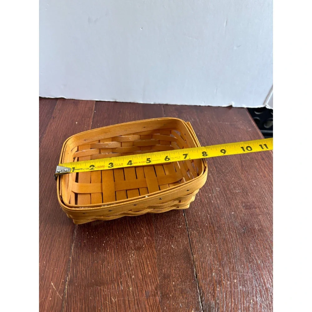 Longaberger Handwoven Rectangular Basket 2000 Dresden Ohio‎ Maple Wood 7x5x2.5